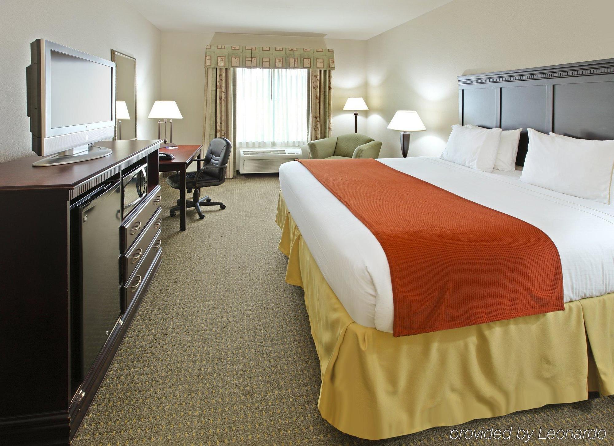 Holiday Inn Express Hotel & Suites Sherman Highway 75 By Ihg Dış mekan fotoğraf