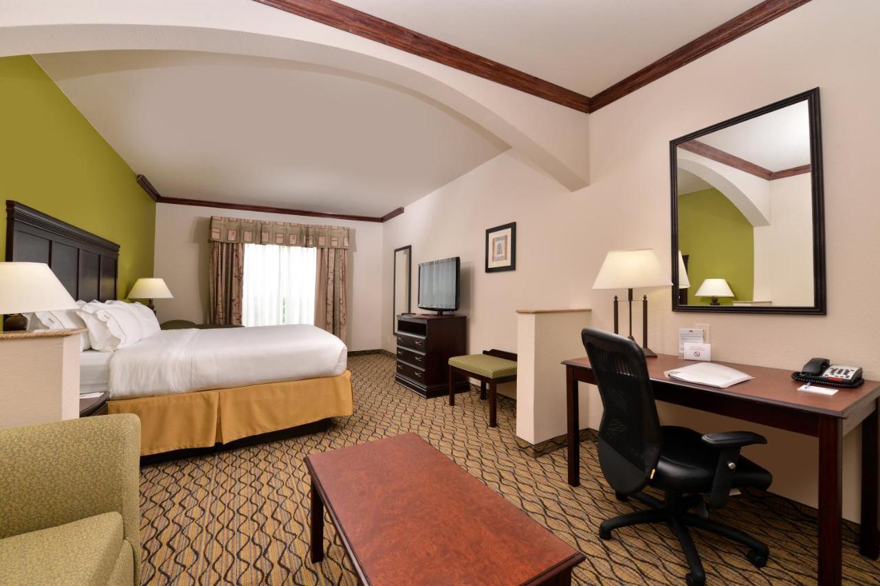 Holiday Inn Express Hotel & Suites Sherman Highway 75 By Ihg Dış mekan fotoğraf